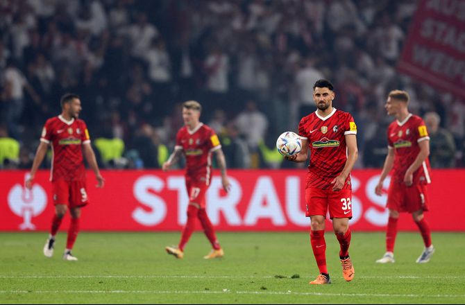 Bundesliga -Freiburg forlænger med italiensk kantspiller 