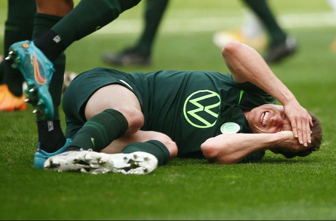 International -Skidt nyt for Wolfsburg: Gerhardt blev knæskadet