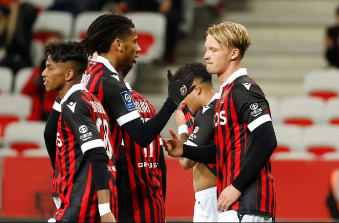 Ligue 1 -Nice henter 19-årig kantspiller