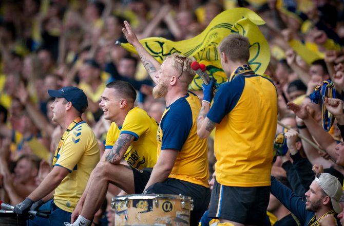 3F Superliga -Niels F. savner topspillere: Vi er ikke gode nok