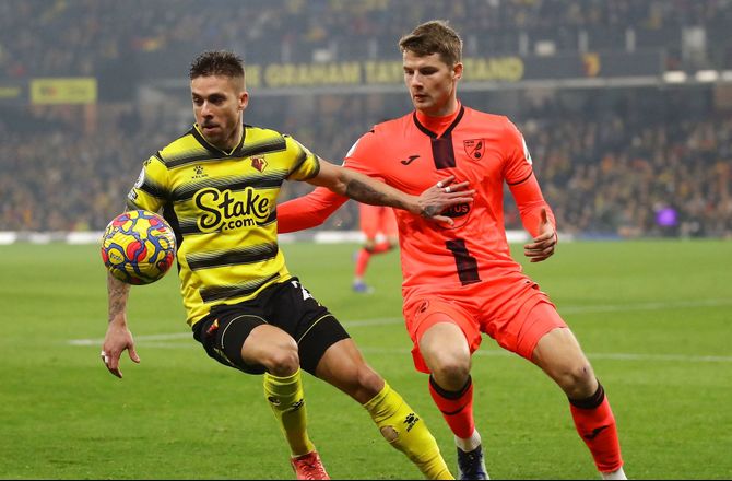 Championship -Kiko Femenia forlader Watford af personlige årsager