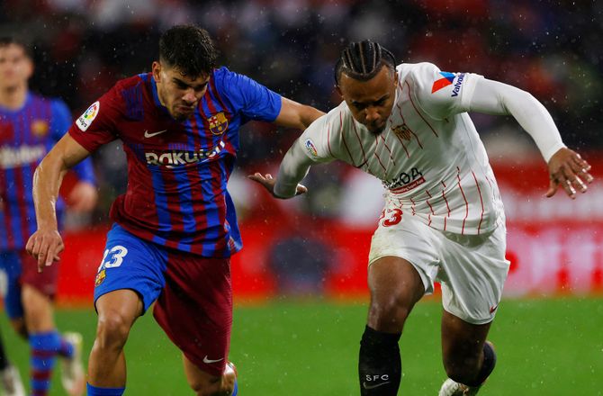 La Liga -Klubberne bekræfter: Koundé skifter til Barca