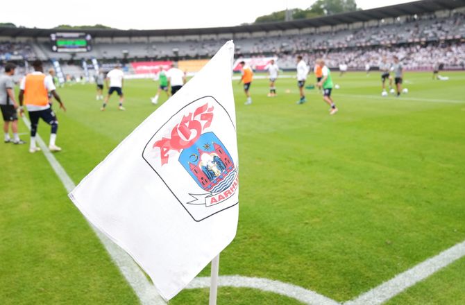 AGF -AGF har østrigsk målmand til prøvetræning