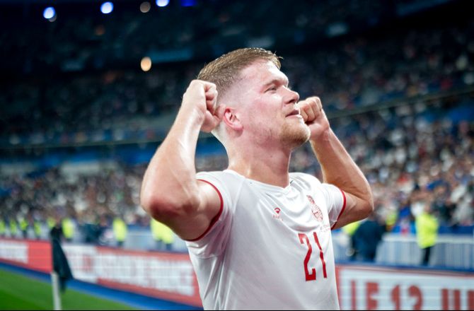 3F Superliga -FCK bekræfter: Enig med Trabzonspor om Cornelius