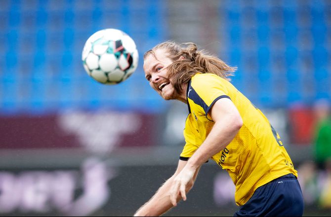 NordicBet Liga -Simon Jakobsen indstiller karrieren
