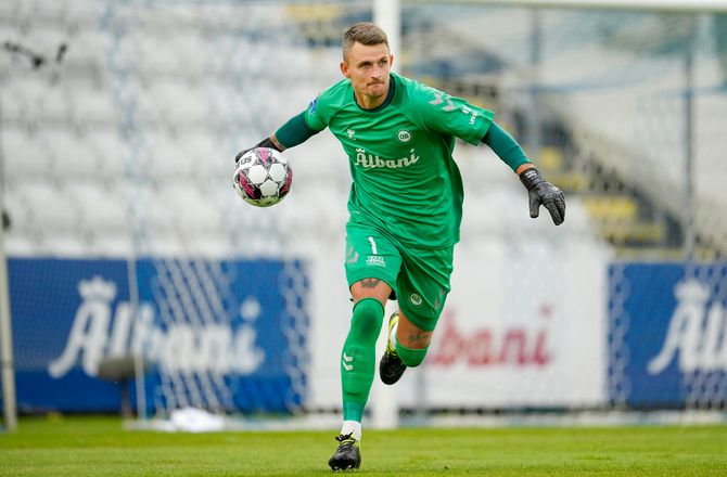 3F Superliga -OB-keeper efter debut: Skarp konkurrence