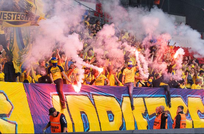 3F Superliga -Stort flertal i Folketinget vil bekæmpe hooligans
