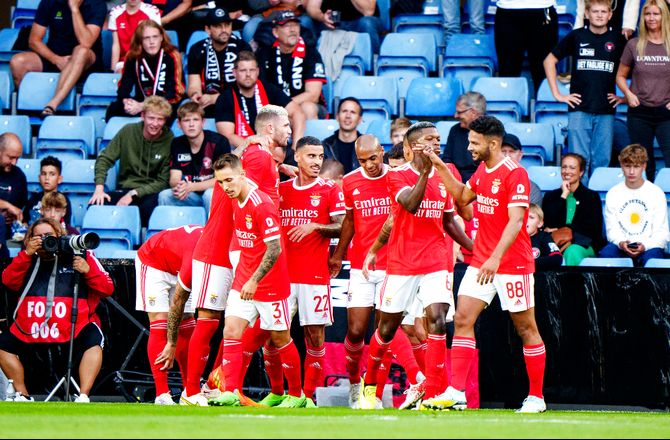 3F Superliga -FCM-signing er ude i kulden i Benfica: Synd for ham