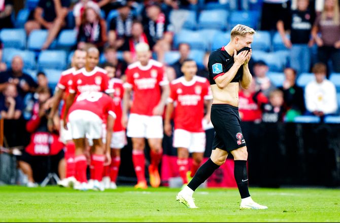Champions League -Sisto-mål da vilde Benfica smed FCM ud samlet 7-2