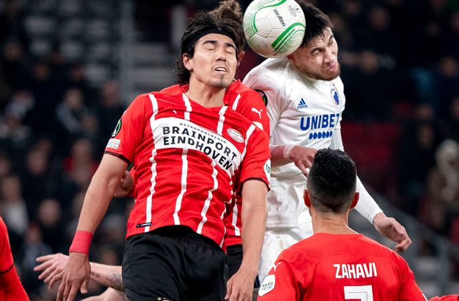 Æresdivisionen -PSV forlænger med mexicansk midtbaneprofil
