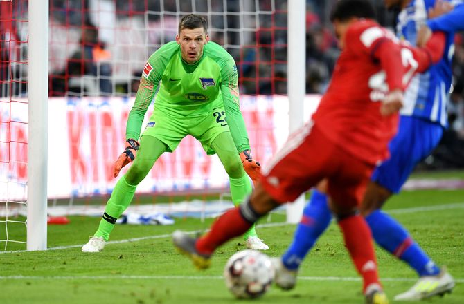 2. Bundesliga -Jarstein lægger handskerne på hylden