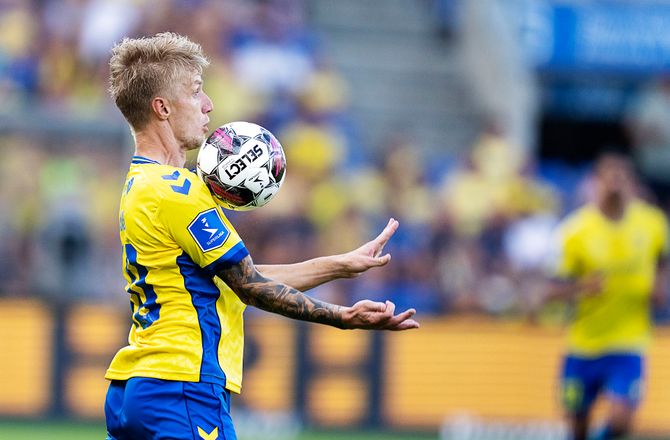 3F Superliga -Egho eneste ændring hos Randers - BIF giver genvalg