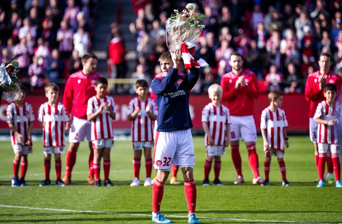 2. Division -Tidligere AaB'er trives på Cypern trods svær start i ny klub