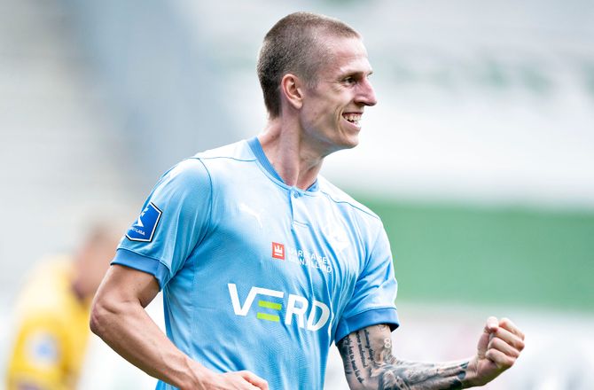 Championship -Avis: Engelsk klub byder 65 millioner på Emil Riis