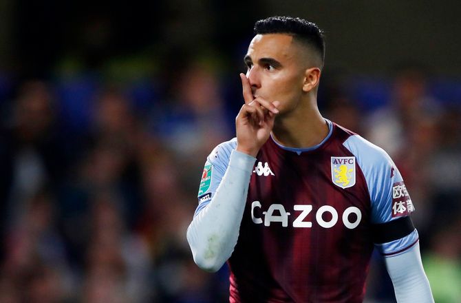 Premier League -Aston Villa sælger kantspiller til PSV