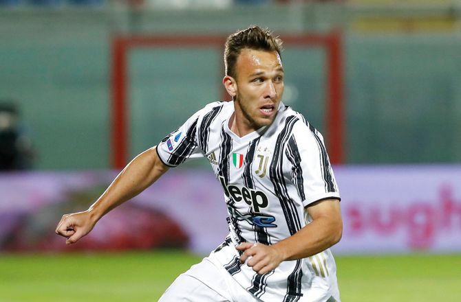 Serie A -Efter skuffende Liverpool-ophold: Arthur meldes på vej til Fiorentina