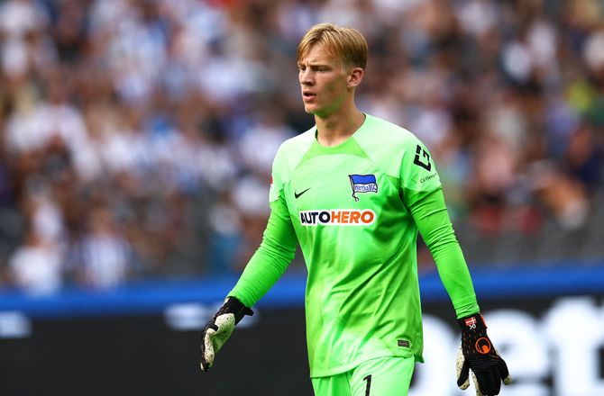 Bundesliga -Hertha-boss lovpriser Oliver C: Leverer under svære forhold