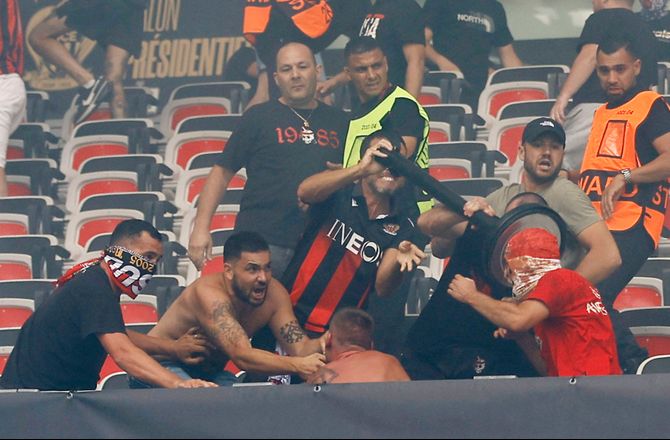 Conference League -Nice fordømmer voldsomme scener inden Köln-kamp