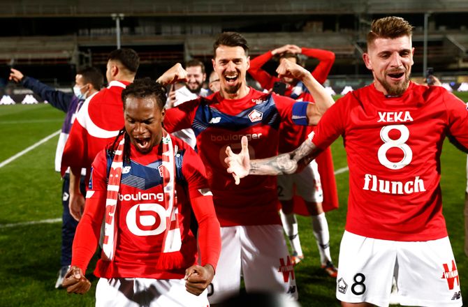 Ligue 1 -Rennes nærmer sig portugisisk midtbanespiller 