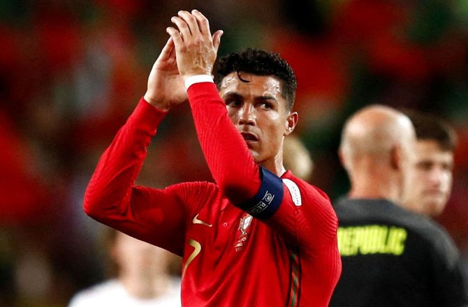 VM -37 år gammel: Ronaldo vil til EM i 2024