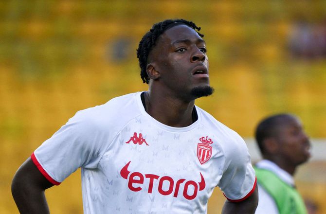 Ligue 1 -PSG jagtede Monaco-stopper: Jeg kan godt lide Premier League