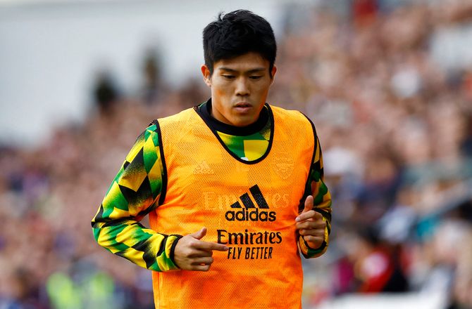 Premier League -Bekræftet: Tomiyasu forlader Arsenal