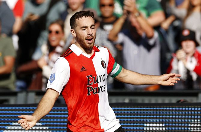 Æresdivisionen -Rasmussen med fuld tid i Feyenoord-sejr