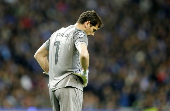 International -Casillas undskylder: Min konto blev hacket 