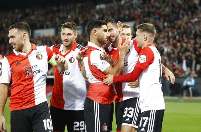 Æresdivisionen -Feyenoord køber målfarlig midtbanespiller i Zwolle