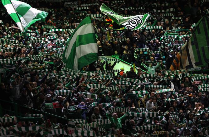 Scottish League Cup -Celtic cruisede sig i semifinalen - Abildgaard fik en halv time
