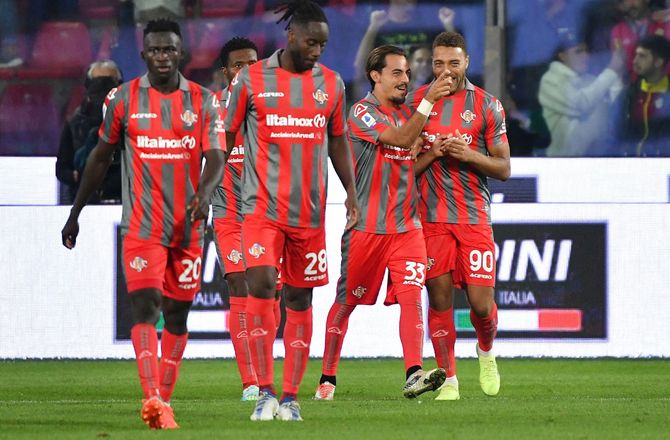 Serie B -Cremonese er tilbage i Serie A efter vildt drama