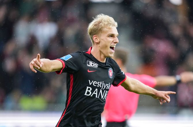 3F Superliga -FCM har længere kontrakt på Isaksen end hidtil kendt