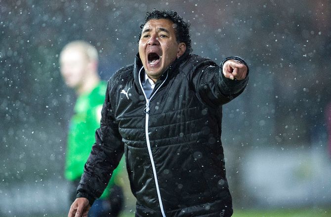 1. Division -Moniz raser over racisme i Ungarn: Går gerne til UEFA