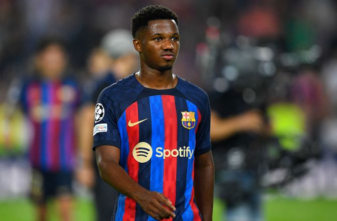 Ligue 1 -Ansu Fati meldes tæt på exit: Leje med købsoption