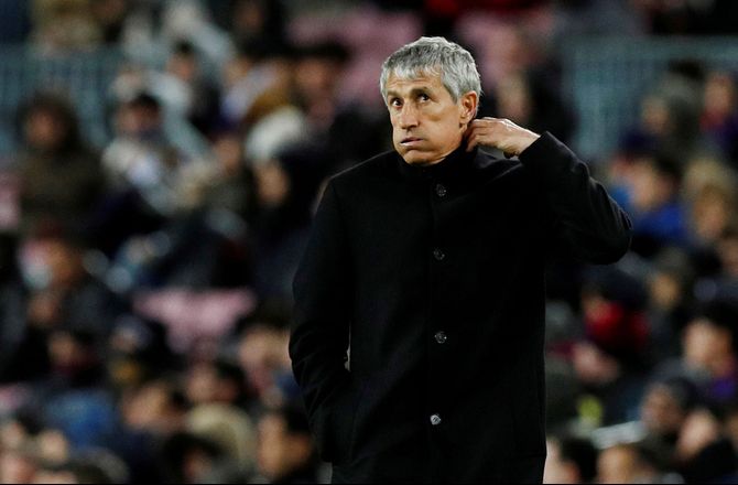 La Liga -Villarreal smider cheftræner på porten