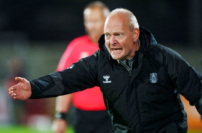 3F Superliga -Brøndby-boss kritiserer tabel-snak: Træt af hysteriske kællinger