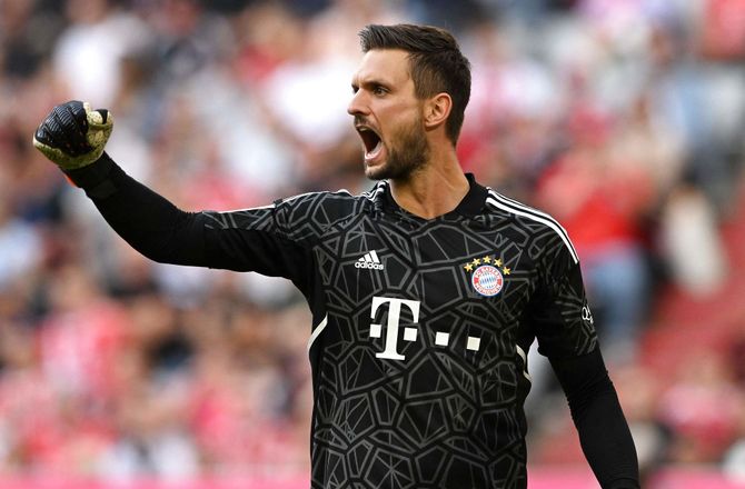 Bundesliga -Ulreich ramt af muskelskade: Alle Bayern-keepere skadet
