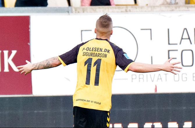 NordicBet Liga -Aron Sigurdarson vender hjem til Island