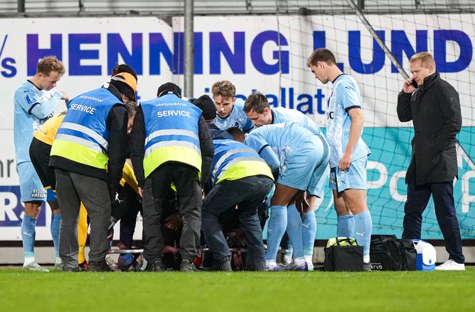 3F Superliga -Randers-målmand var bevidstløs efter slemt uheld