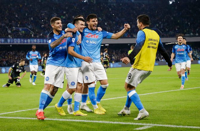 Serie A -Napoli konsoliderede førstepladsen med sejr over Sampdoria