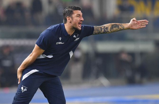 Serie A -Verona-boss raser over VAR: Vanvittigt ikke at dømme straffe