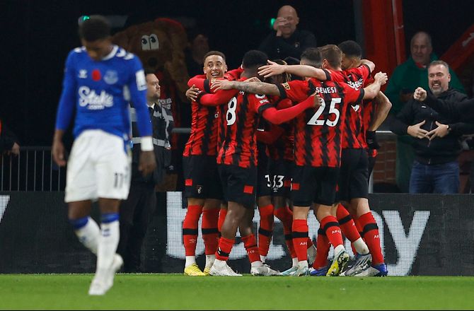 Premier League -Bournemouth-angriber rykker til fransk fodbold 
