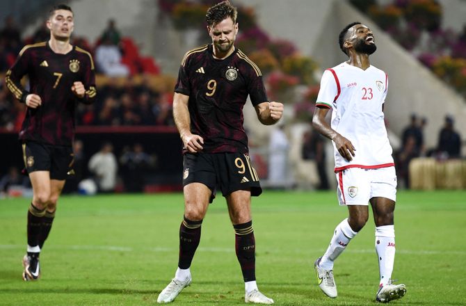 VM -Debutant sikrede Tyskland smal testsejr over Oman
