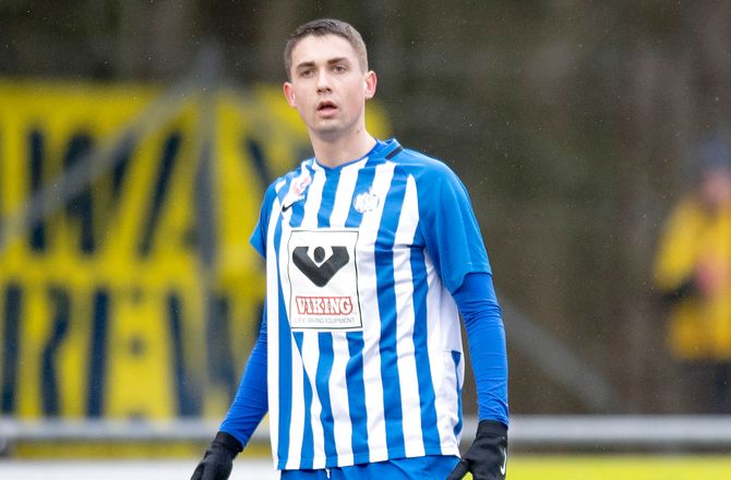 2. division -Forsvarer ser tilbage på Esbjerg-tid: Fuldstændig vanvittigt