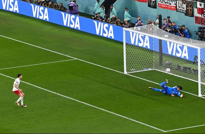 VM -Trøst fra landstræner: Havde ondt af nedtrykt Lewandowski