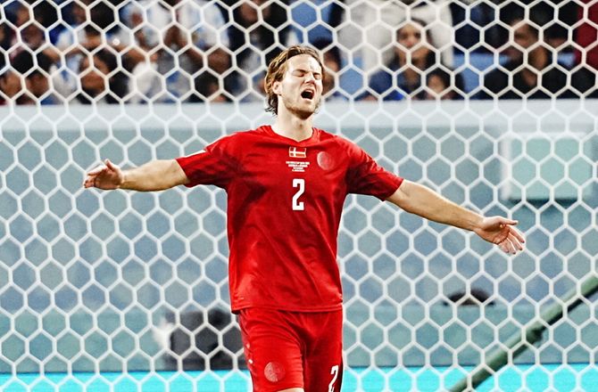 VM -SLUT: Danmark-Australien og Tunesien-Frankrig minut for minut