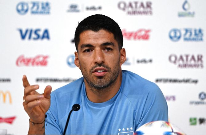 Serie B -Officielt: Luis Suarez rykker til Brasilien