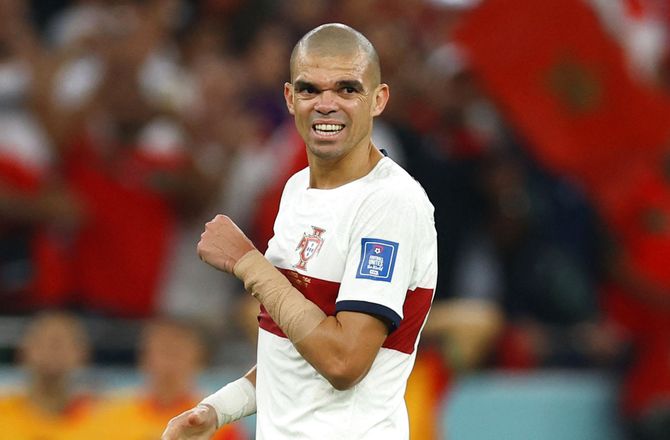 International -41-årige Pepe stopper karrieren
