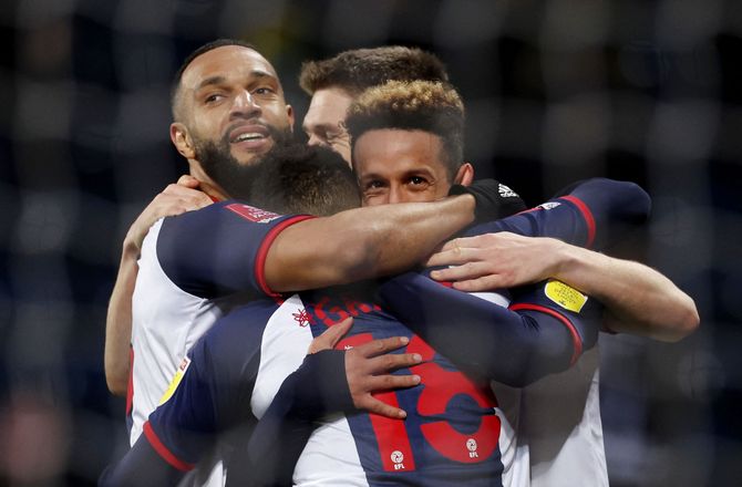 Championship -PL-drømmen lever: West Bromwich slog Lungi Sørensen og co.