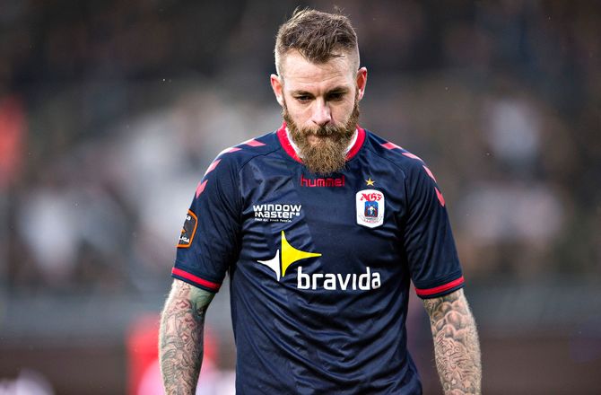 Genclerbirligi -TÆT PÅ: Træner fyret efter 5 timer - spillerne mødte ham aldrig